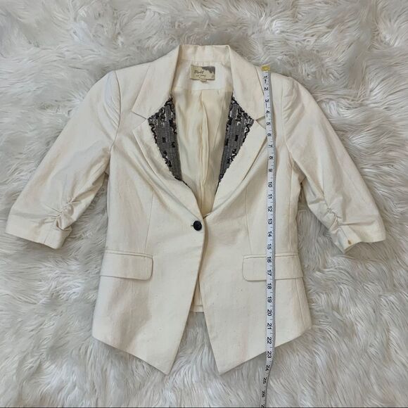 Elizabeth & James cream blazer - Picture 3 of 15